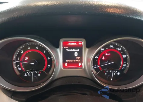 2015 Dodge Journey Sxt z USA, uszkodzony, nr VIN 3C4PDDBG8FT526201